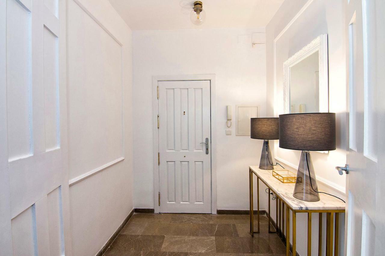 Gran Via Luxury 3Br Apartment Granada Ngoại thất bức ảnh